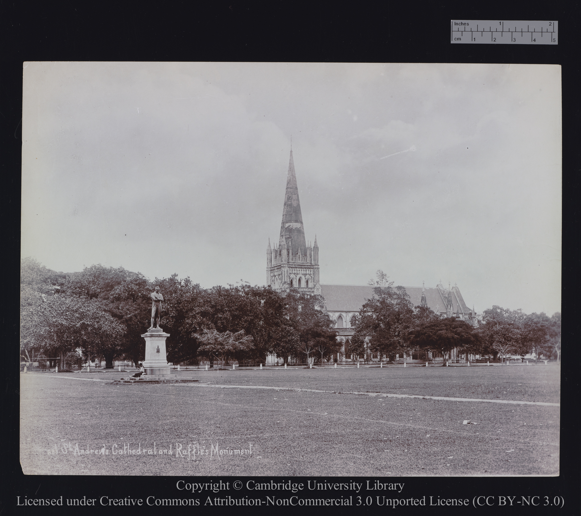 St Andrews Cathedral and Raffles Monument, 1900