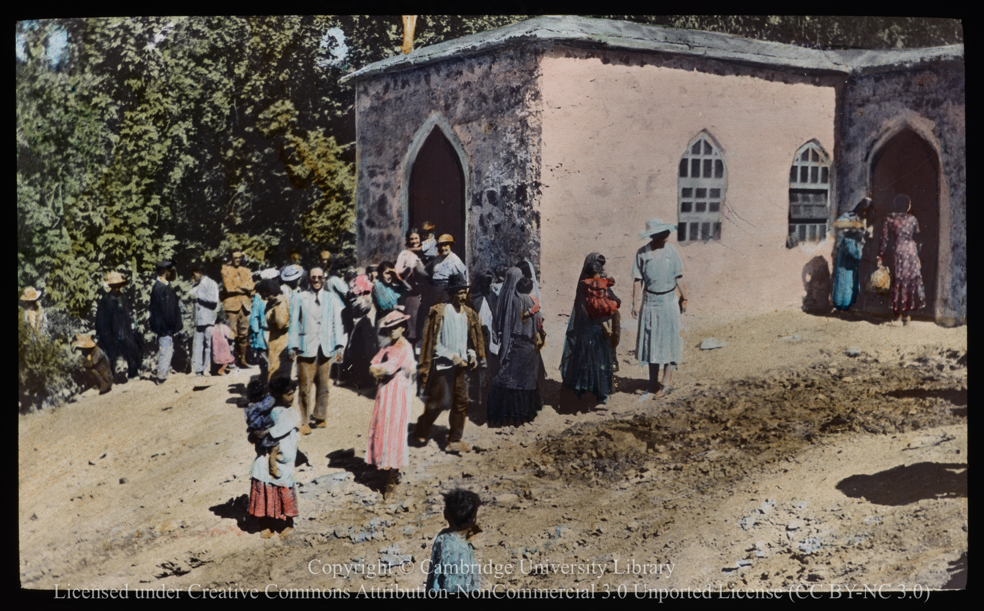 Congregation outside Qalat Church, 1906 - 1938