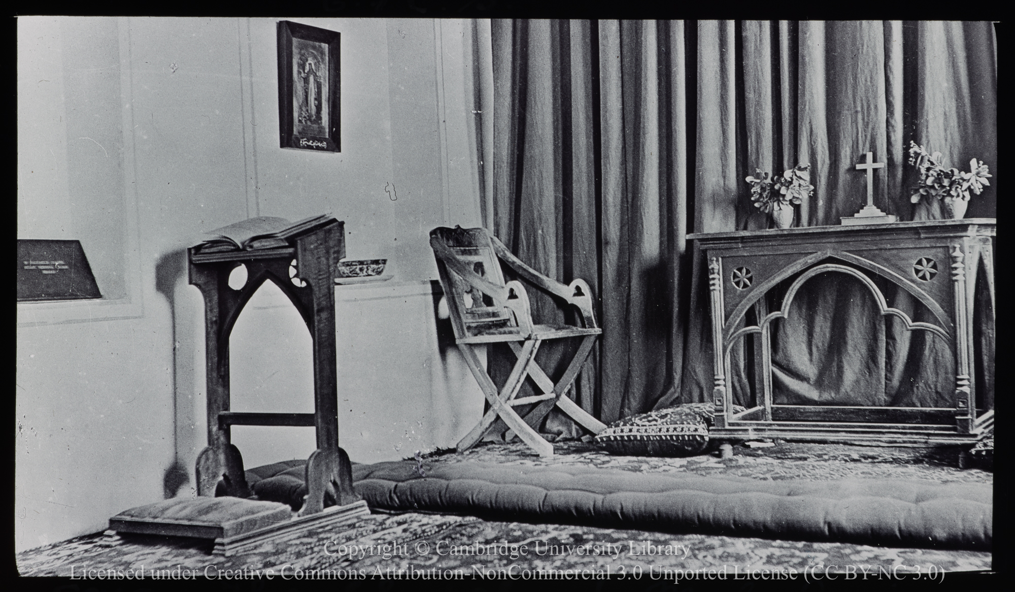 Interior of chapel, location unidentified, 1906 - 1938