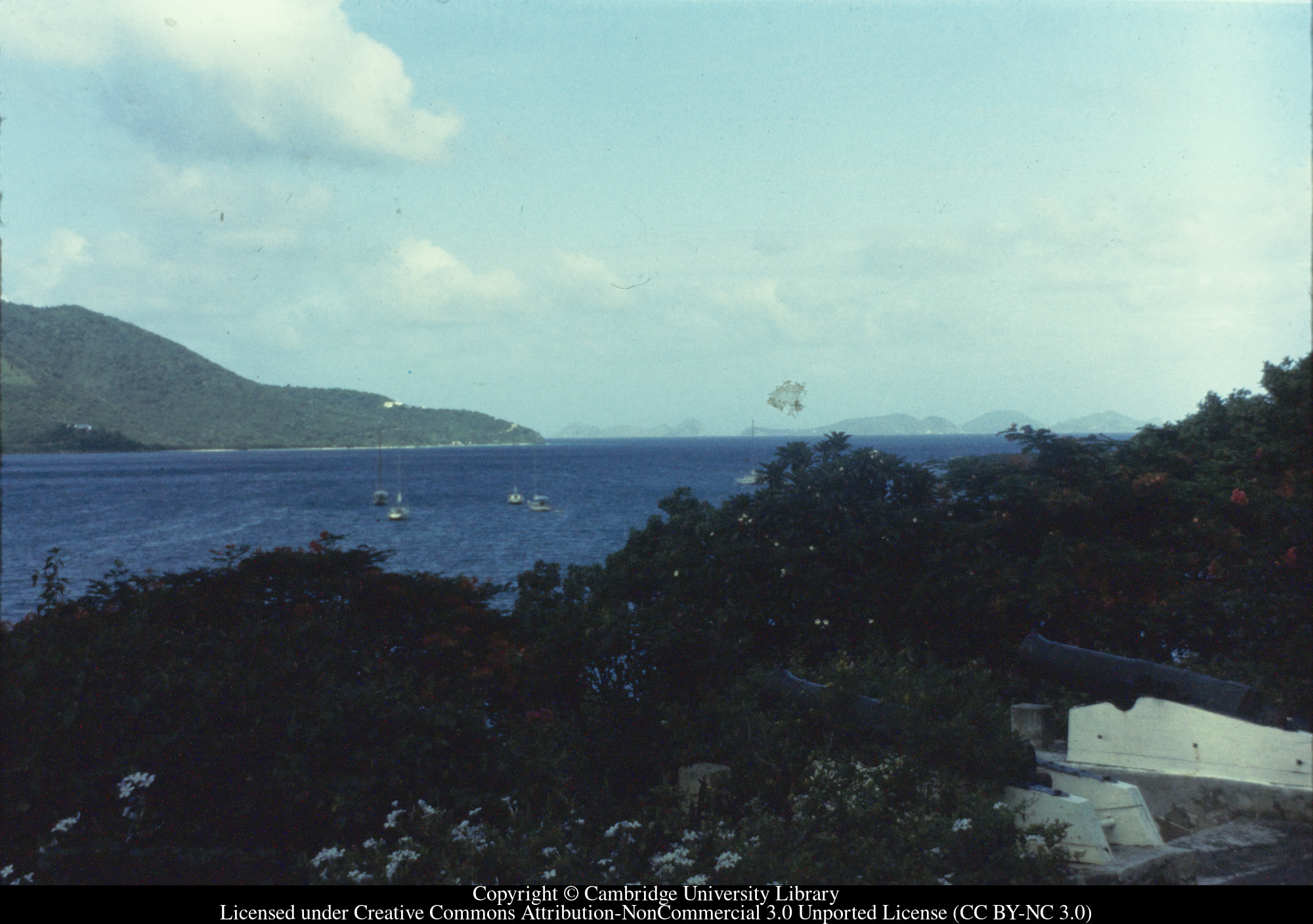 Tortola : ? G. House, 1970