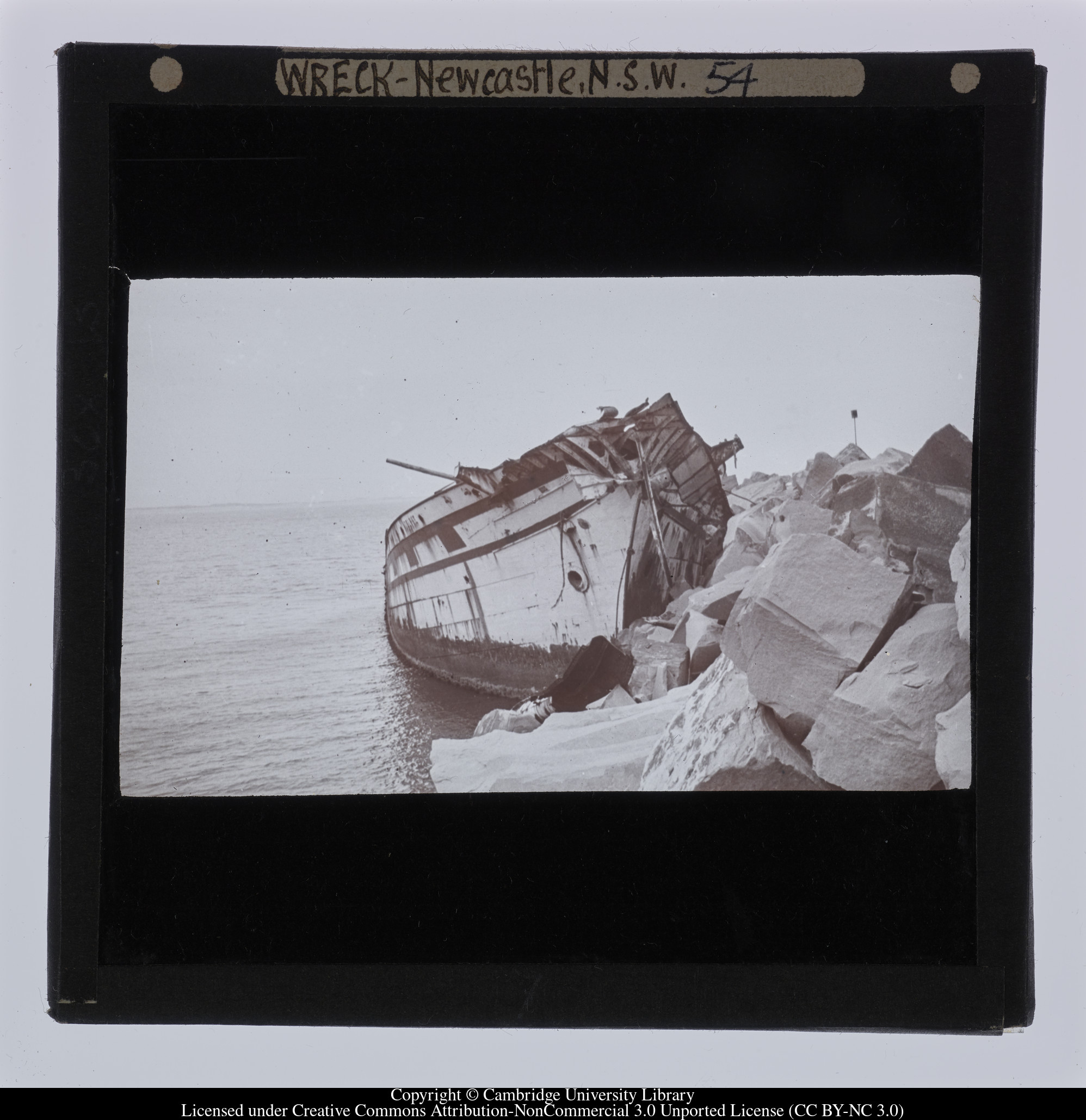 Wreck - Newcastle, NSW [i.e. New South Wales], 1908 - 1909