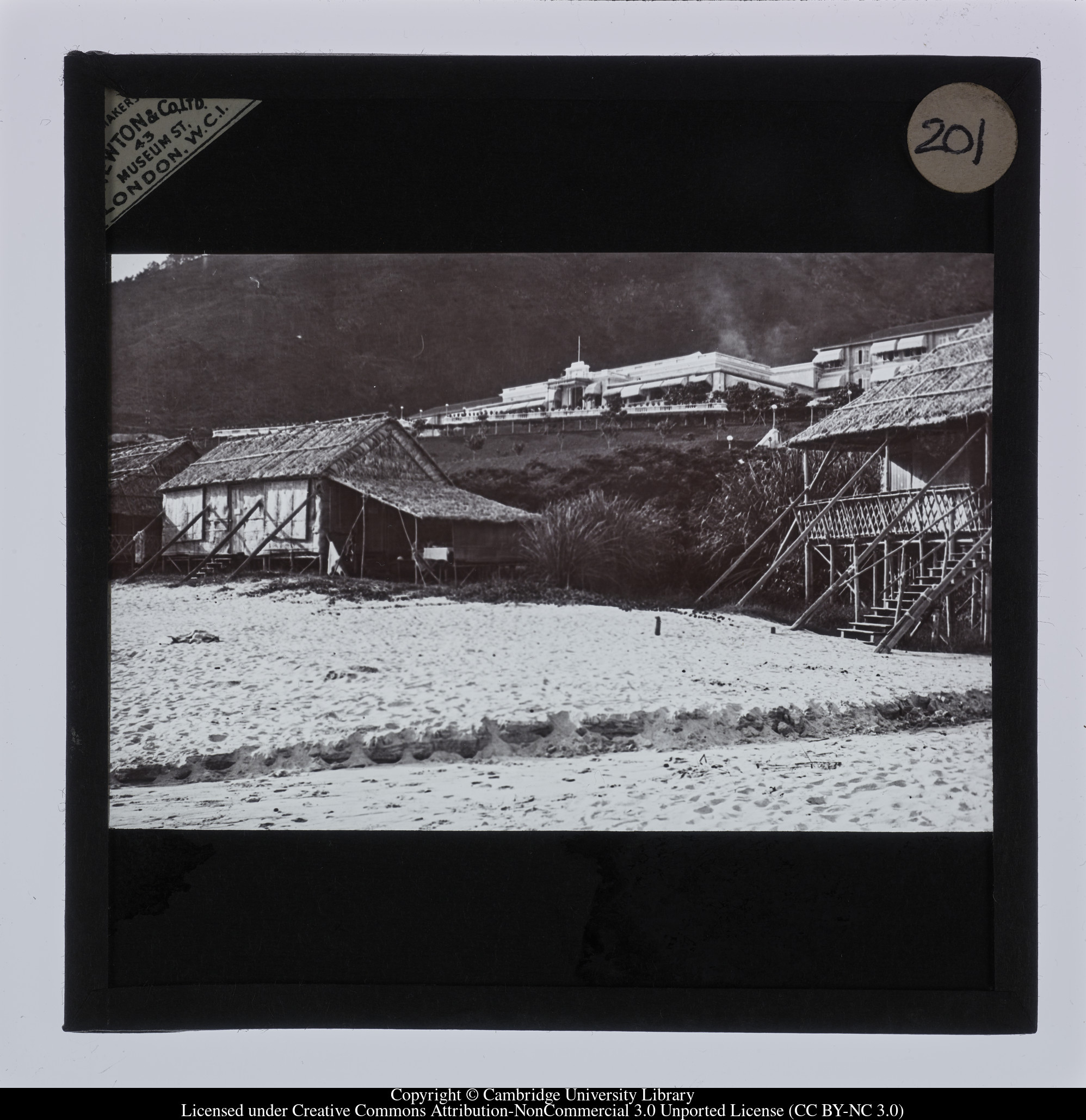 [Beach scene, (?) Hong Kong], 1908 - 1915