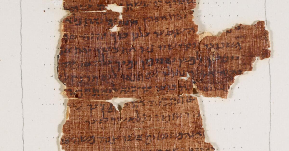 Hebrew Manuscripts : Nash Papyrus